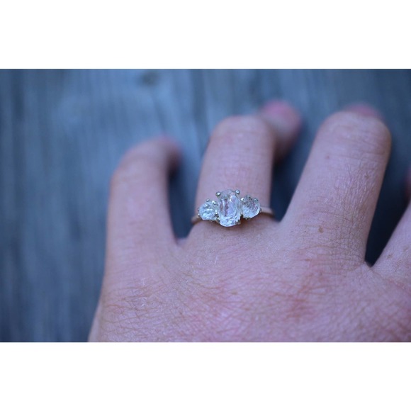 Raw Crystal Ring, Raw Stone Ring, Rings for Women, Stacking Ring, Raw Ge… - Picture 5 of 6